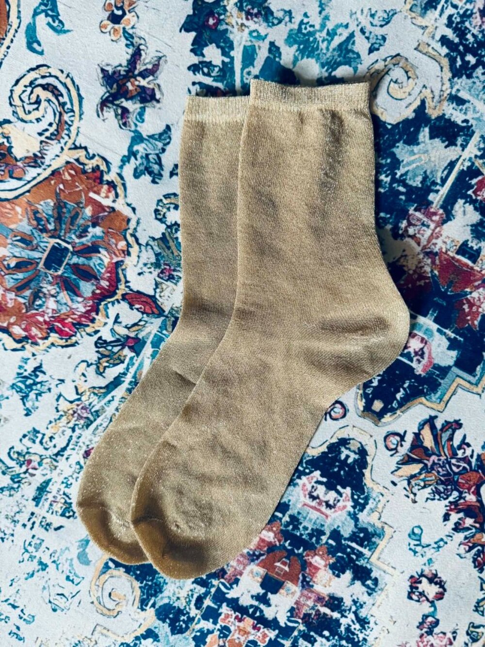 New size 8-9 Dress Socks Camel Tan Metallic Lurex Gold Knit Nylon